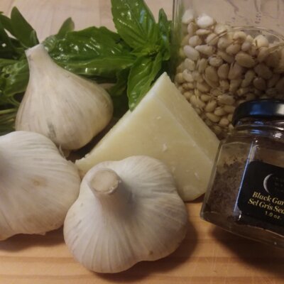 pesto-with-black-garlic-salt